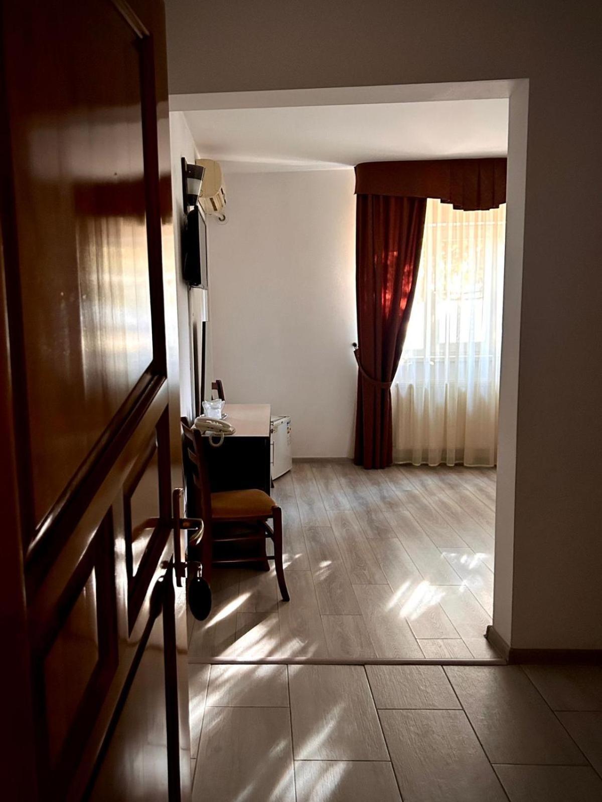 Hotel Levisticum Μπακάου Εξωτερικό φωτογραφία