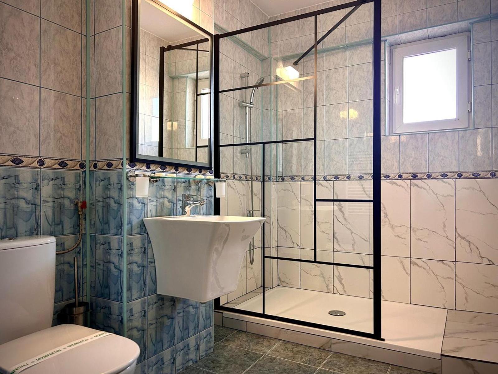 Hotel Levisticum Μπακάου Εξωτερικό φωτογραφία